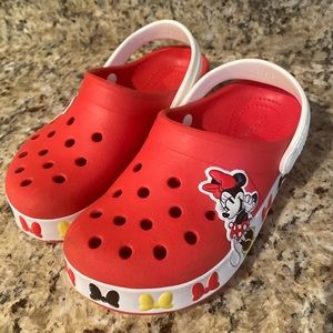 Disney Minnie Mouse Crocs